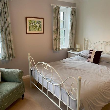 Pass The Keys Charming 3Br Listed Cottage In Historic Wigtown Нютън Стюарт Екстериор снимка