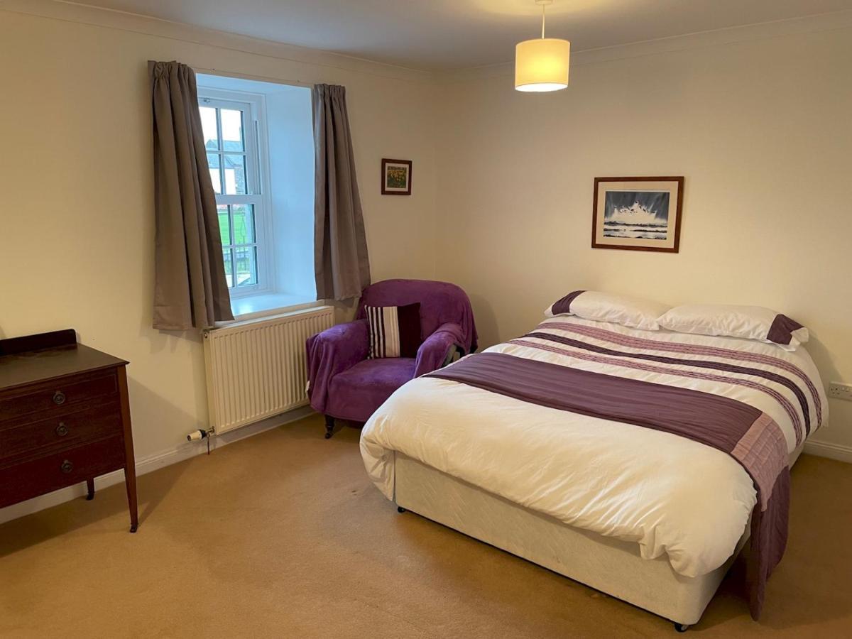 Pass The Keys Charming 3Br Listed Cottage In Historic Wigtown Нютън Стюарт Екстериор снимка